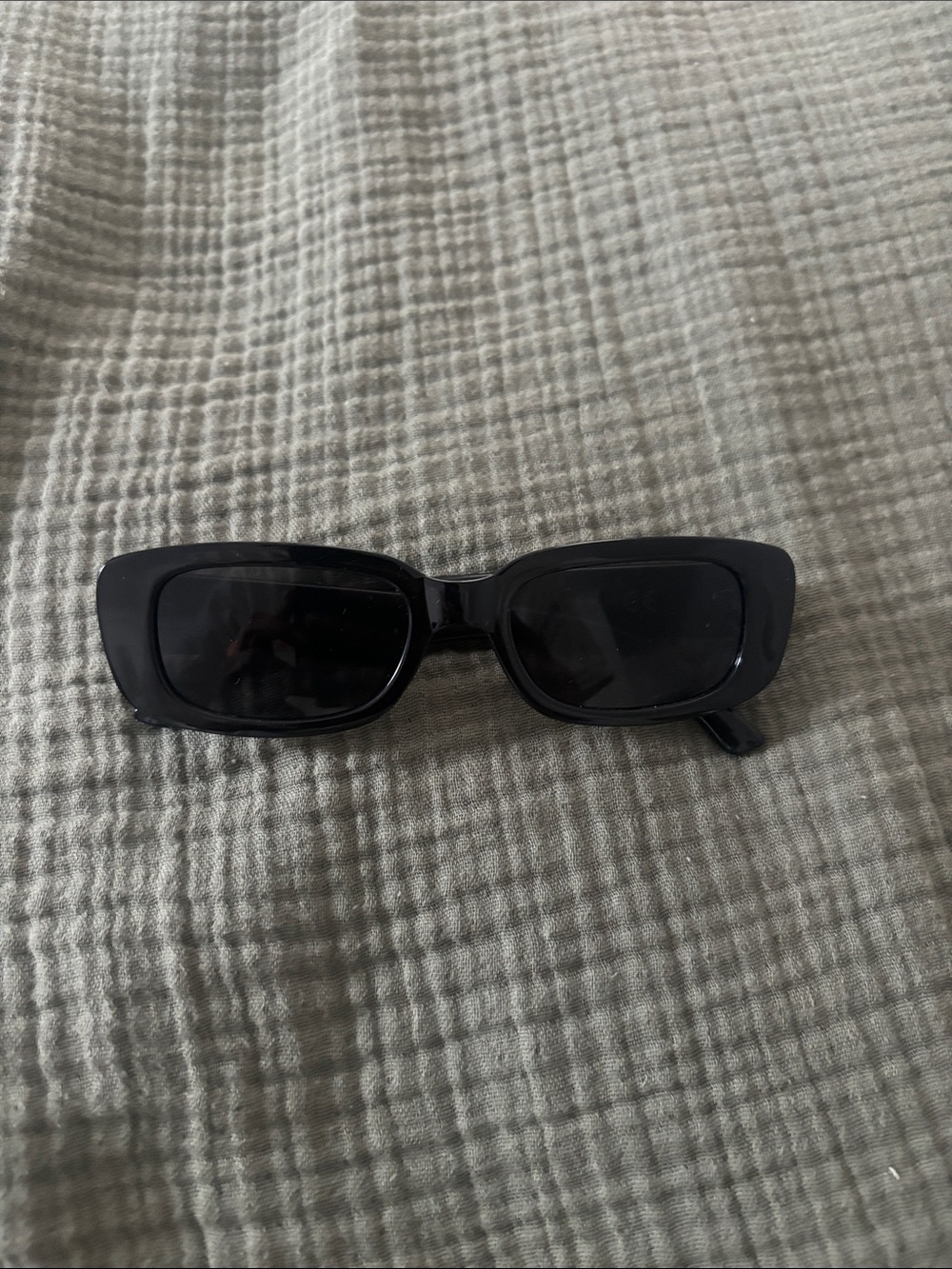 Classic Black Rectangular Women's Sunglasses